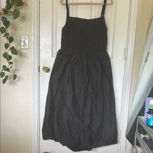 Old Navy Black Spaghetti Strap Back Cutout Midi Sundress
